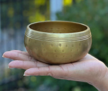 Tibetan Gong Meditation Singing Bowl Complete Set: Medium