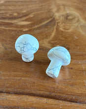 Mini Crystal Howlite Mushroom