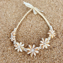 Jornada Shell Necklace