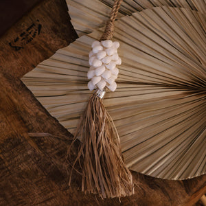 Shell Raffia Tassel