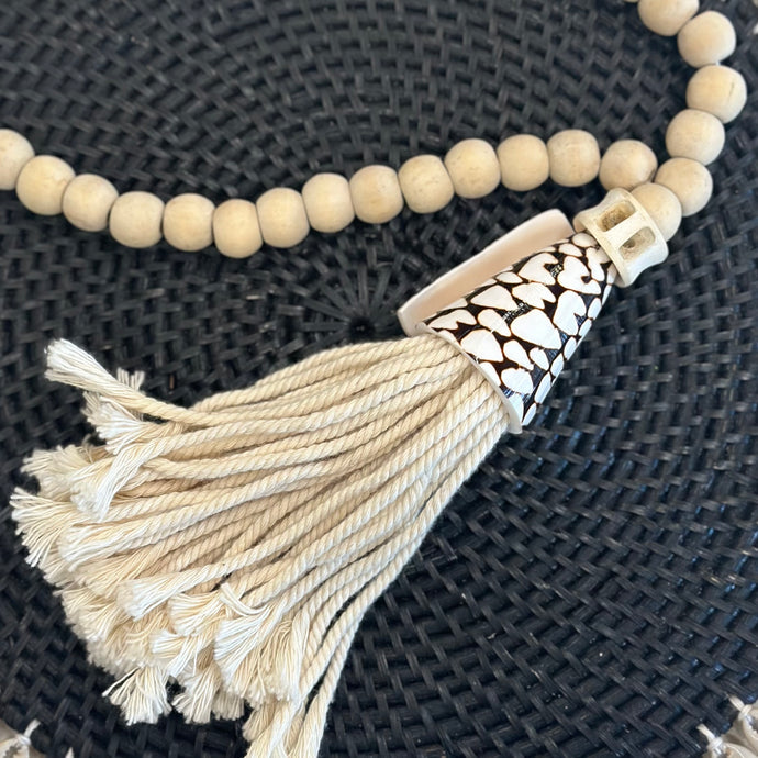 X Small Natural Wooden Beaded Shell Necklace