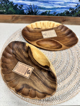 Hardwoods seashell Natural Wood Tray