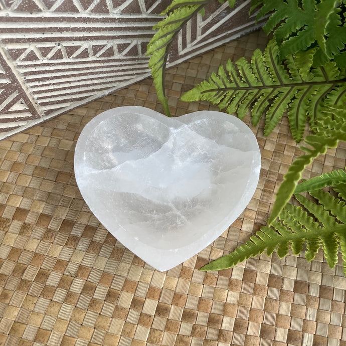 Selenite heart trinket bowl