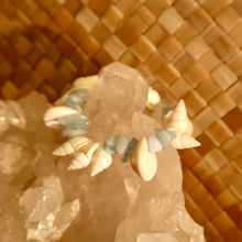 Jornada Aquamarine Freshwater Pearls Seashell Bracelet