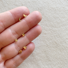 Dainty Gold Stud earrings