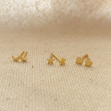 Dainty Gold Stud earrings