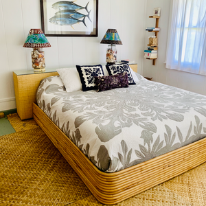 Old Hawaii Daybed