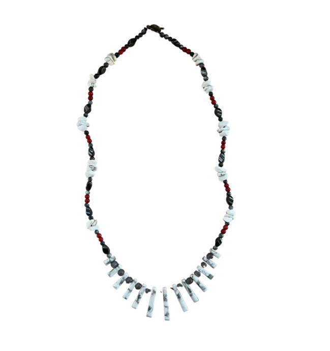 Hoʻopilimau - Howlite Hematite Necklace