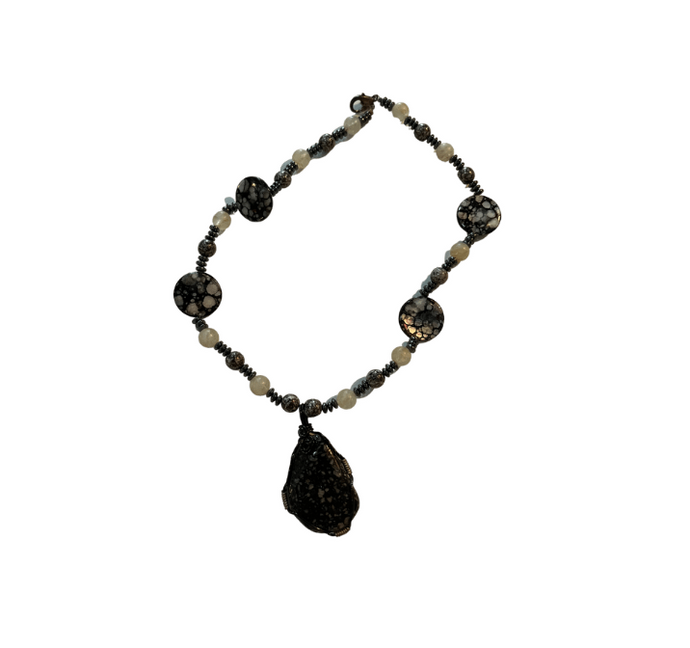 Hoʻopilimau - Mystic Necklace