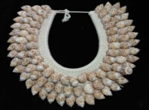 Rava Wall Necklace